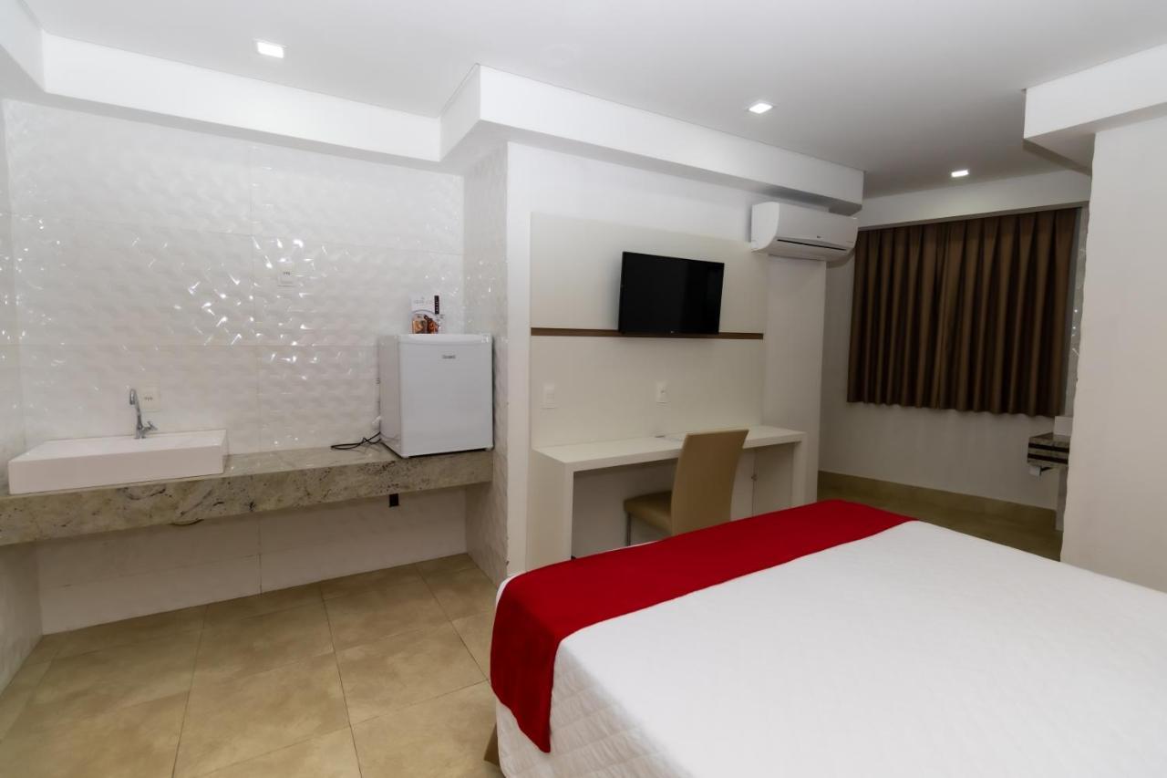 Granlago Hotel Pouso Alegre Exterior photo